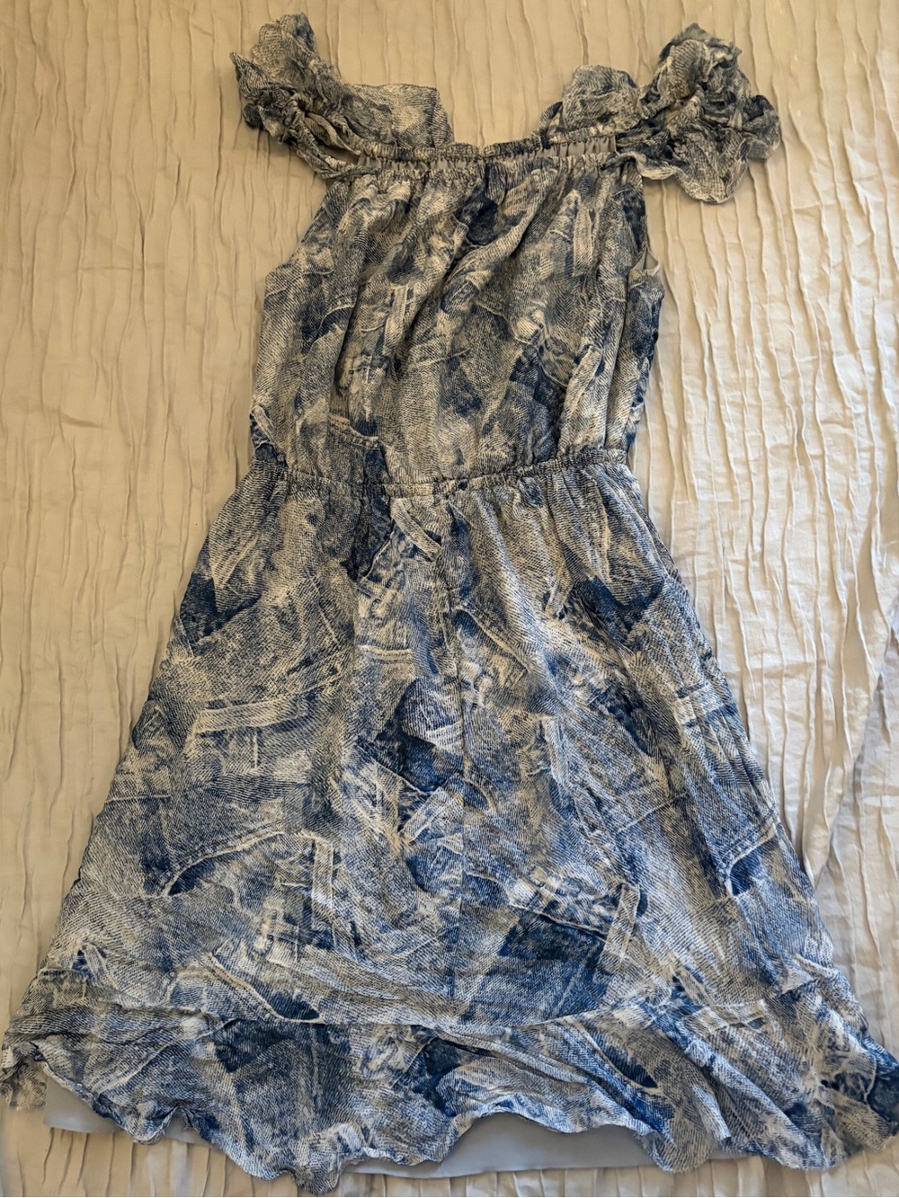 L'Agence Leonie Silk Off-The-Shoulder Dress Denim Print Small Read Flaws (pics) - Picture 6 of 10